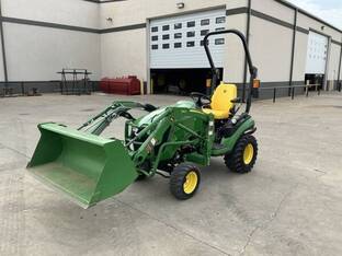 2022 John Deere 1025R