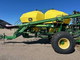 2005 John Deere 1890