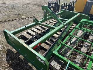 2022 Frontier LP1210