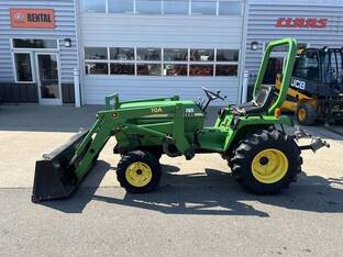 1990 John Deere 855