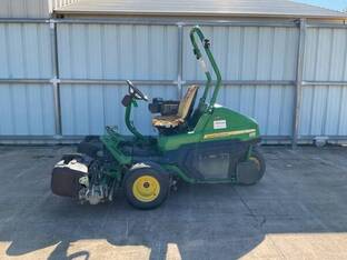 2020 John Deere 2750