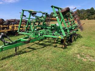 1996 John Deere 980