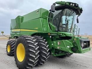 2024 John Deere S780