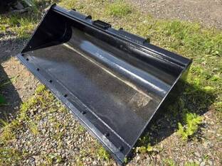 John Deere C78 BUCKET