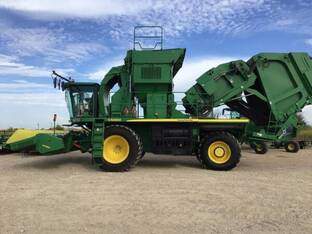 2015 John Deere CS690