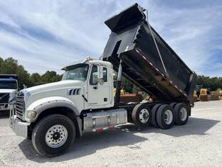 2013 Mack GRANITE GU713