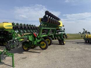 2024 John Deere 1795
