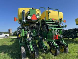 2025 John Deere 1775NT