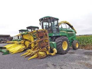 John Deere 7700