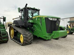 2022 John Deere 9RT 570