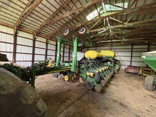 2014 John Deere 1770NT
