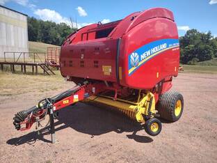 2016 New Holland ROLL-BELT 560