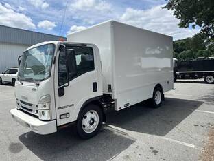 2024 Isuzu NPR HD