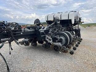 2022 Harvest International PB4030BRT