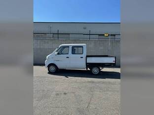 2023 John Deere **DEMO SPECIAL**  LiV9DR Electric Crew C