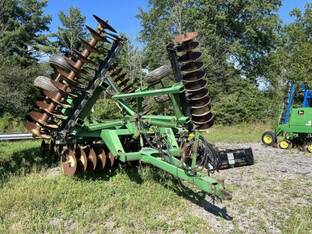 1998 John Deere 630