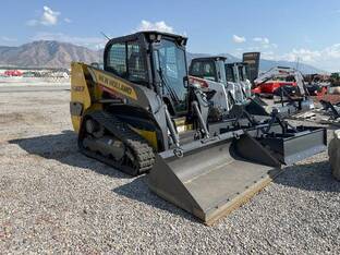 2023 New Holland C327