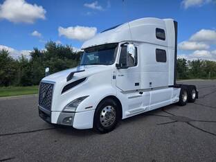 2020 Volvo VNL64T860