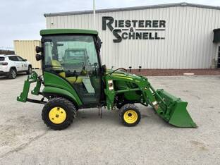 2019 John Deere 1025R