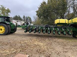 2023 John Deere 1775NT
