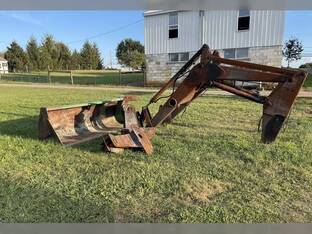 John Deere 740
