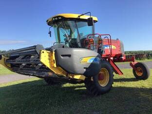 2008 New Holland H8040