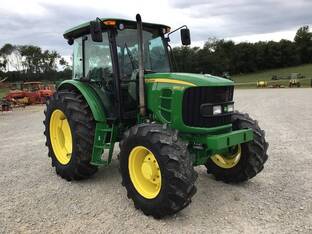 2009 John Deere 6100D