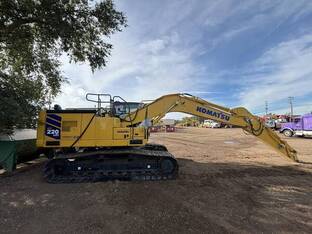 2026 Komatsu PC220 LCI-12