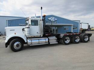 1999 Kenworth W900B