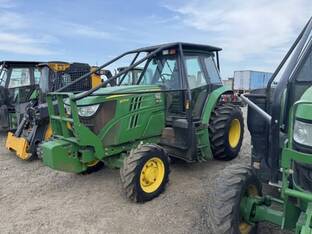 2014 John Deere 6125M