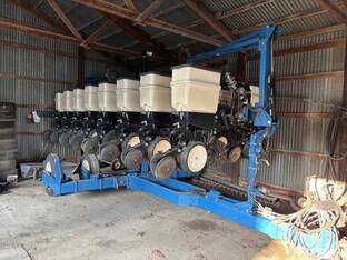 2013 Kinze 3500