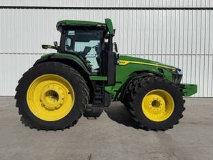 2023 John Deere 8R 410