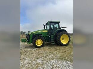 2021 John Deere 8R 250