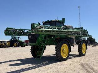 2022 John Deere 412R