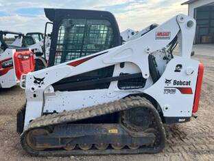 2023 Bobcat T740