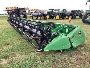 2010 John Deere 635F