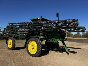 2021 John Deere R4044