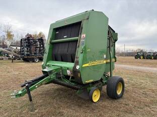 2003 John Deere 567