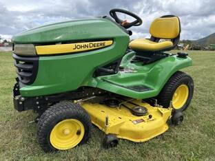 2009 John Deere X320