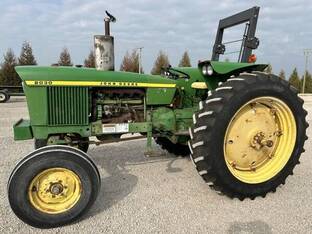 1975 John Deere 2030