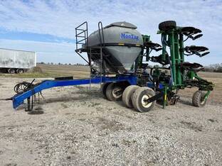 2018 Great Plains NP2540AA