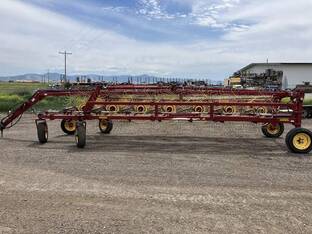 2011 New Holland 154