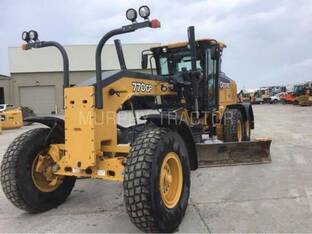 2019 John Deere 770GP