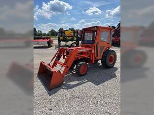 2001 Kubota B2710