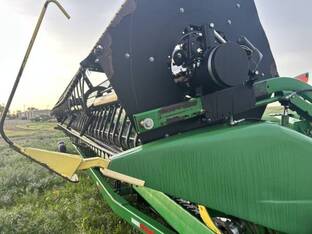 2007 John Deere 635F