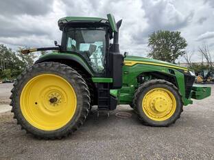 2022 John Deere 8R 310