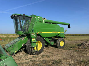 2001 John Deere 9550