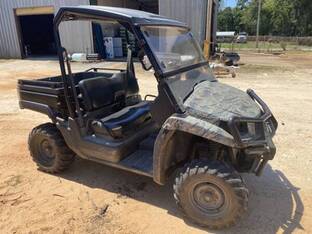 2012 John Deere GATOR XUV 550 GREEN S4