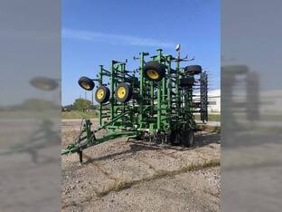 2019 John Deere 2230LL