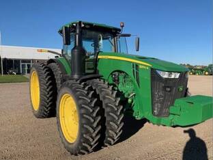 2017 John Deere 8370R